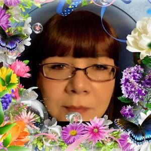 Meet your Posher, Deborah